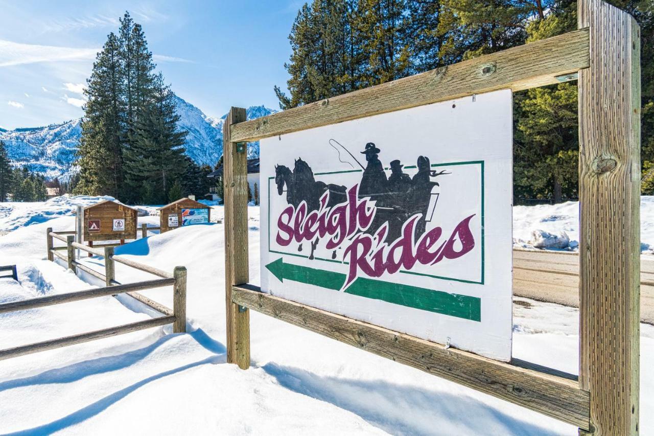 ליבנוורת' Icicle Village Resort 508: Alpine Aurora מראה חיצוני תמונה