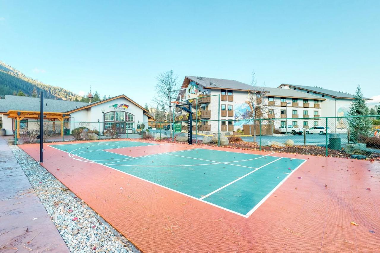 ליבנוורת' Icicle Village Resort 508: Alpine Aurora מראה חיצוני תמונה
